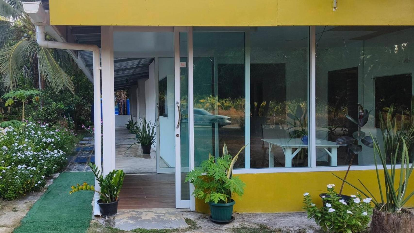 Batikseafood Airport & Room Ban Bo Sai Klang Esterno foto