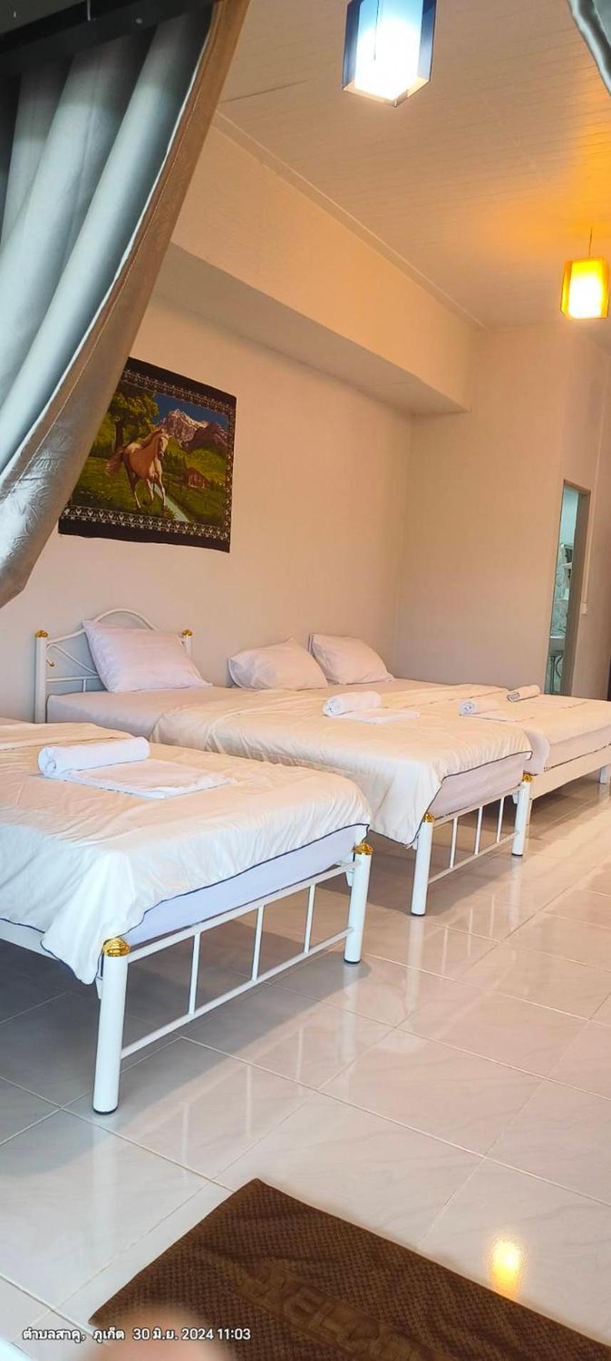 Batikseafood Airport & Room Ban Bo Sai Klang Esterno foto