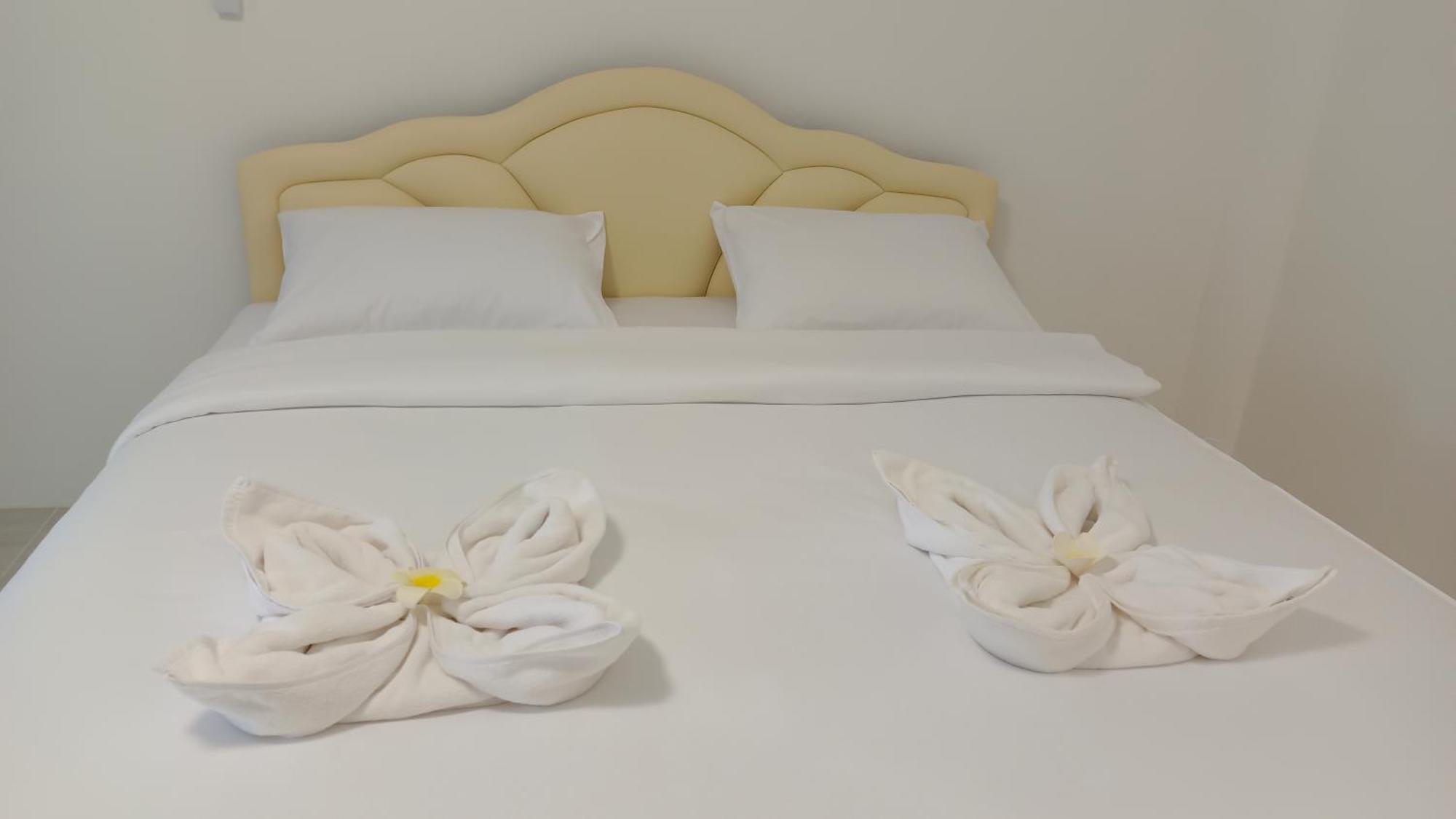 Batikseafood Airport & Room Ban Bo Sai Klang Esterno foto